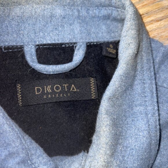 DAKOTA Grizzly 100% soft cotton flannel shirt/color ‘sky’/NWT/MS - Picture 3 of 6